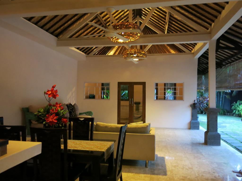Villa Te Kawau Seminyak  Ruang foto